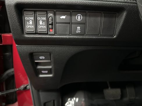 Used 2023 Honda Odyssey Sport image 30