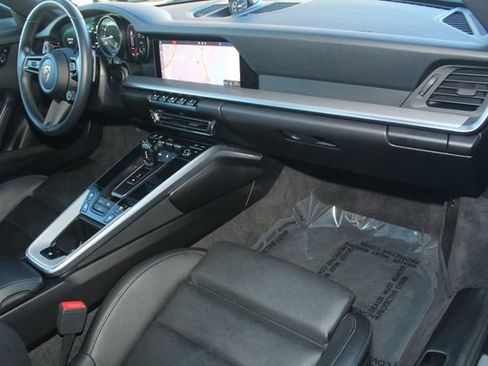 Certified 2020 Porsche 911 Carrera image 25