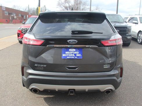 Used 2020 Ford Edge SEL w/ Convenience Package AWD/4WD image 4
