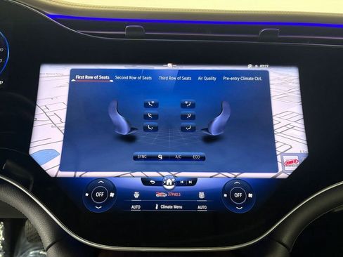 Certified 2023 Mercedes-Benz EQS 580 4MATIC SUV w/ Pinnacle Trim Package image 19