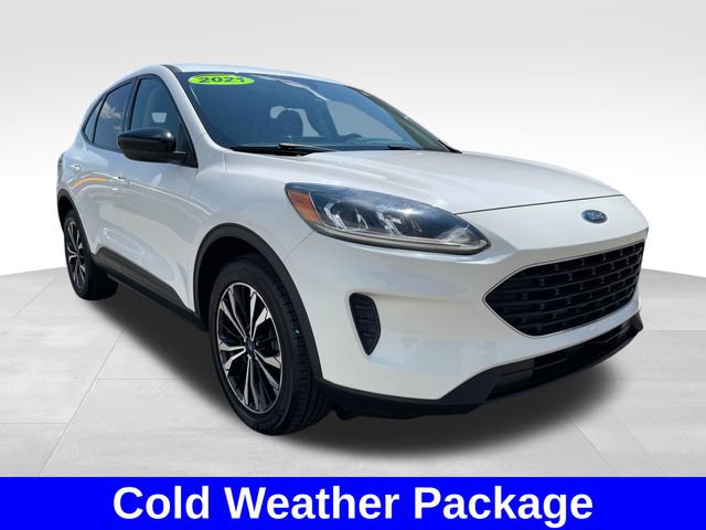 Used 2021 Ford Escape SE w/ SE Sport Appearance Package AWD/4WD image 7