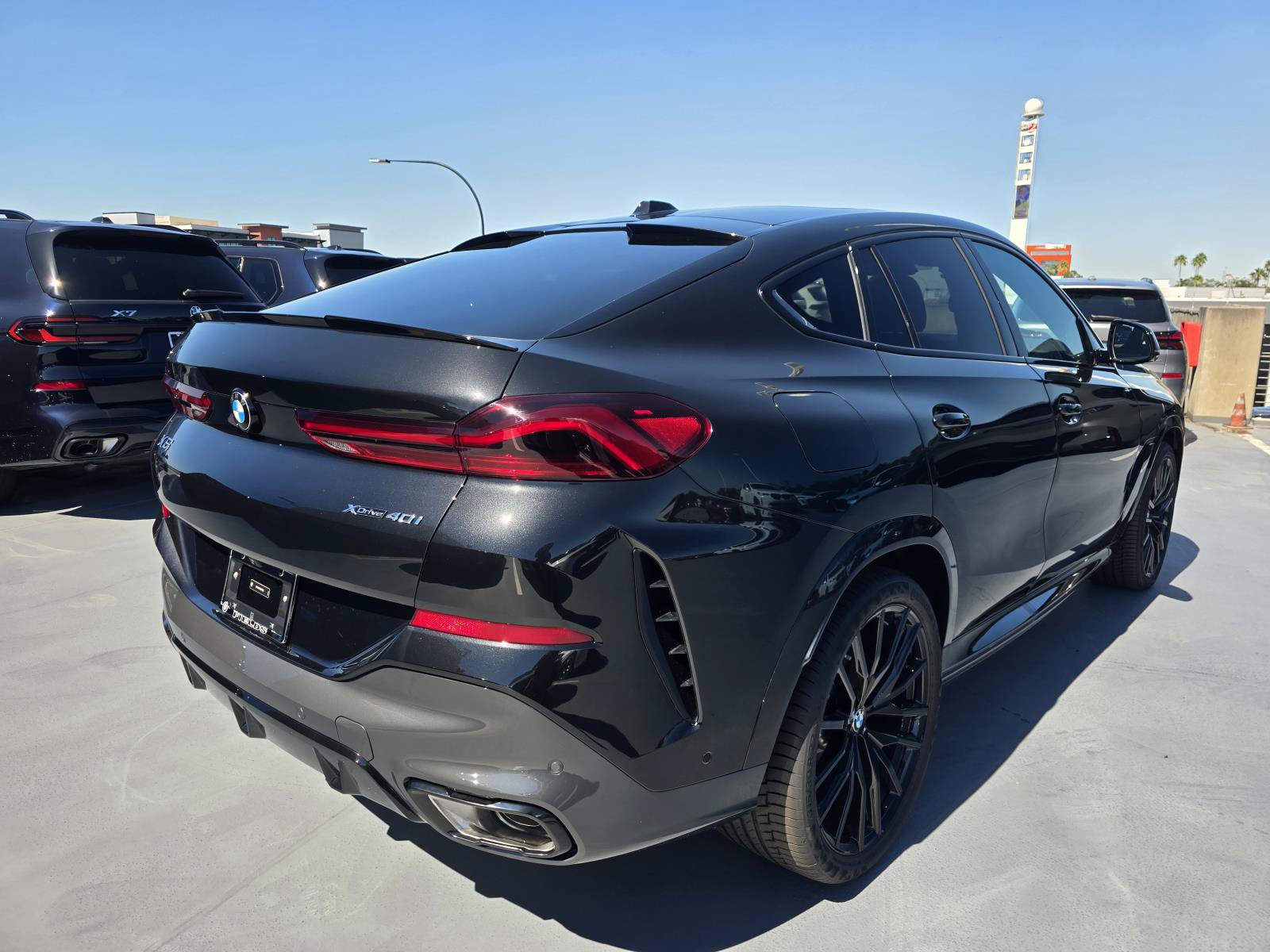 New 2027 BMW X6 xDrive40i w/ Climate Comfort Package AWD/4WD image 27