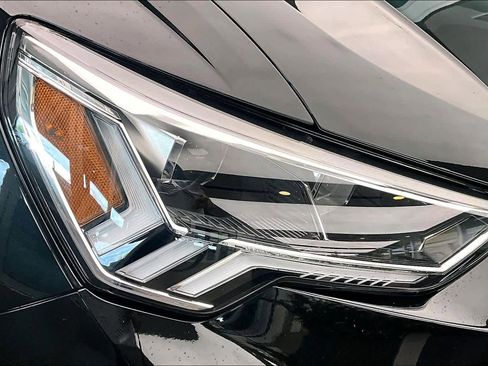 Used 2023 Audi Q3 2.0T Premium w/ Convenience Package image 26