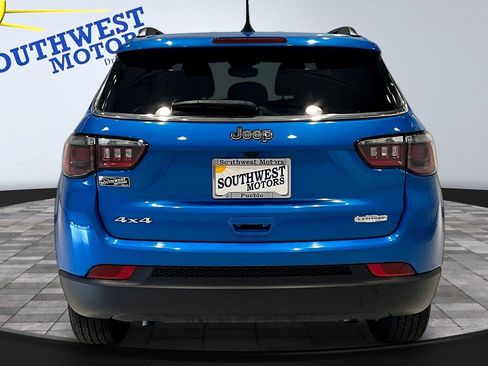 Used 2024 Jeep Compass Latitude AWD/4WD image 6