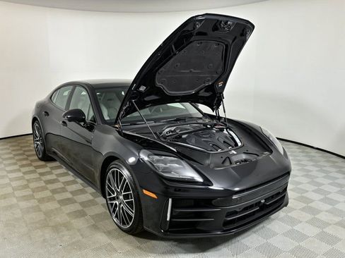 New 2026 Porsche Panamera 4 E-Hybrid image 35