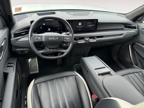 Certified 2024 Kia EV9 GT-Line image 15
