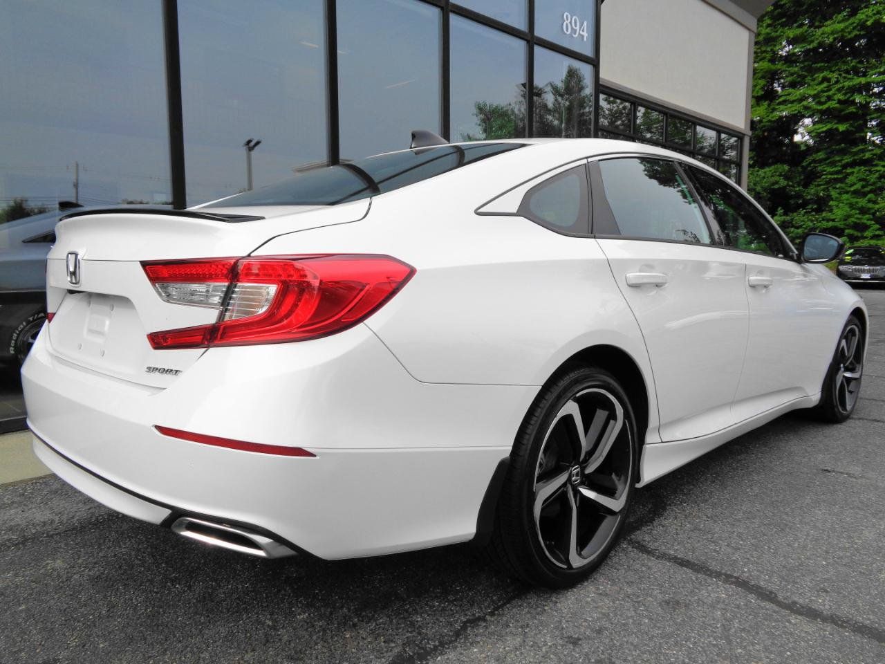 Used 2022 Honda Accord Sport image 5