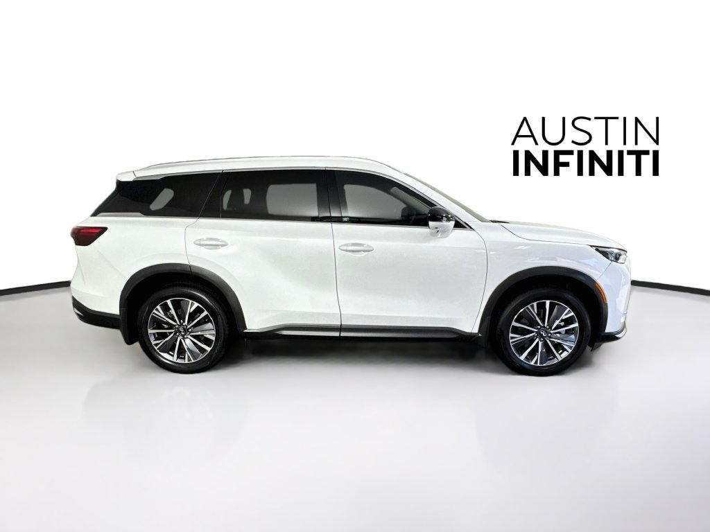 Certified 2027 INFINITI QX60 Luxe w/ Cargo Package FWD image 11