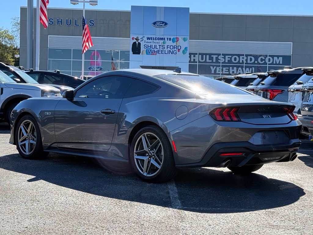 Used 2025 Ford Mustang GT RWD image 25