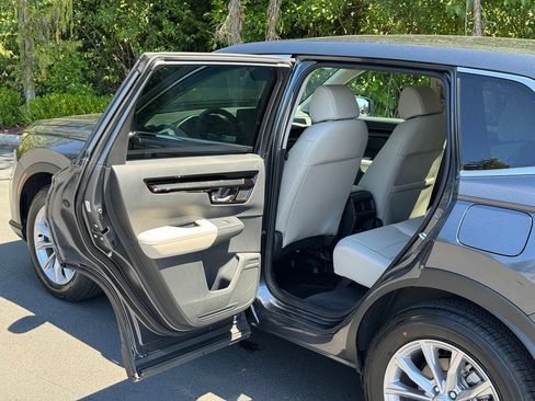 Certified 2024 Honda CR-V EX-L image 13