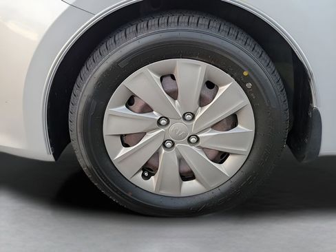 Used 2020 Kia Rio LX image 11