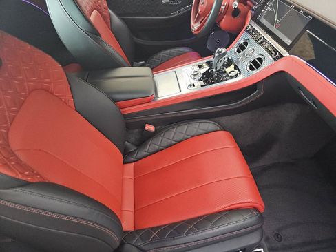 Used 2020 Bentley Continental GT w/ First Edition Specification AWD/4WD image 9