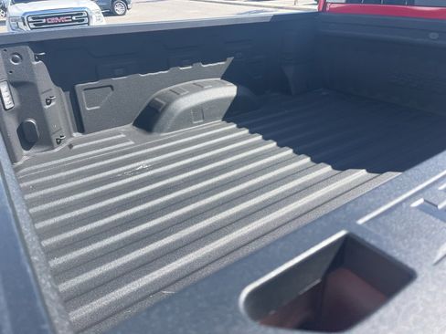 Used 2024 Chevrolet Silverado 2500 High Country image 9