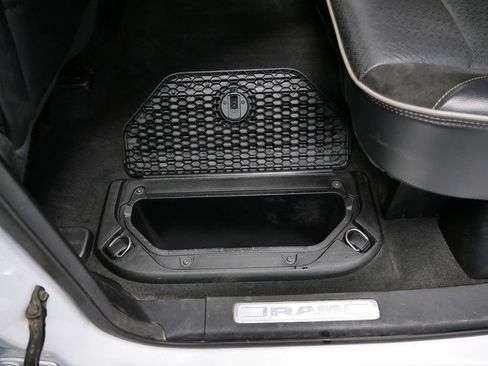 Used 2022 RAM 1500 Laramie image 11