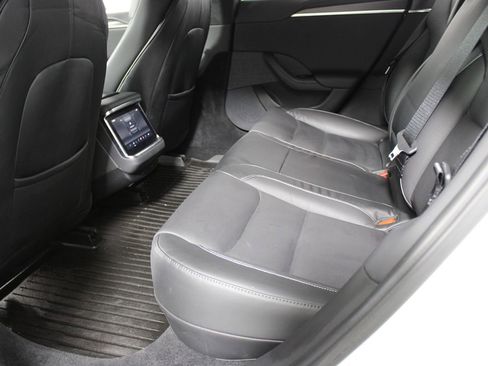 Used 2021 Tesla Model S Plaid image 16