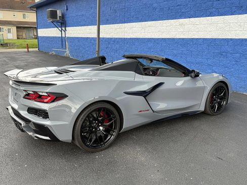 Used 2024 Chevrolet Corvette Z06 w/ Battery Protection Package RWD image 20