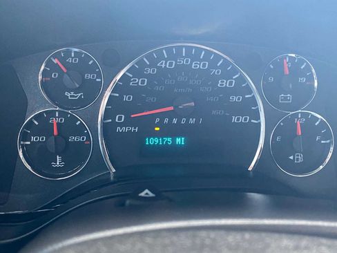 Used 2015 GMC Savana 3500 RWD image 7