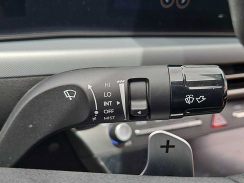 Certified 2025 Hyundai Sonata SEL FWD image 25