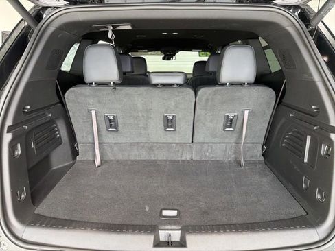 Used 2025 Buick Enclave Preferred image 30