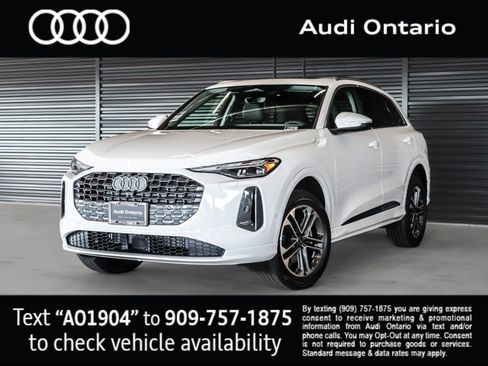 New 2025 Audi Q5 Premium image 1