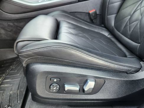 Used 2023 BMW X5 xDrive45e w/ Climate Comfort Package AWD/4WD image 28