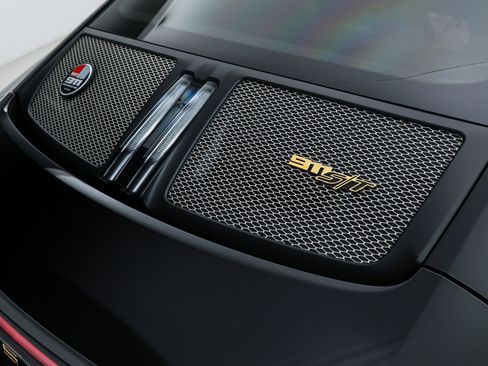 Used 2024 Porsche 911 GT3 RS image 13