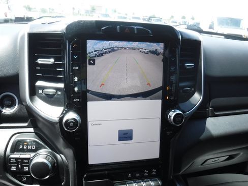 Used 2023 RAM 1500 Big Horn AWD/4WD image 19