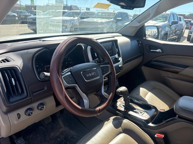 Used 2016 GMC Canyon SLT AWD/4WD image 17