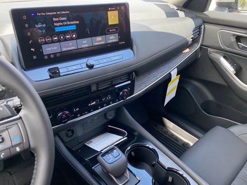 New 2026 Nissan Rogue Platinum AWD/4WD image 20