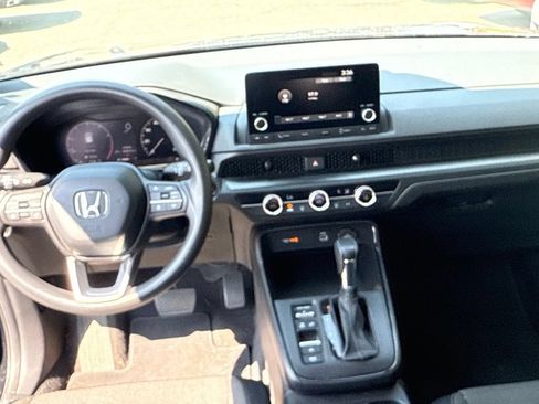 Used 2024 Honda CR-V LX image 19
