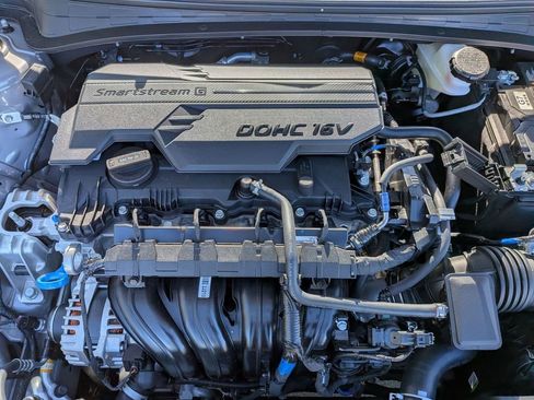 New 2026 Hyundai Elantra SE image 31