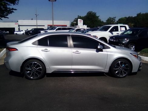 Used 2024 Toyota Corolla SE FWD image 7