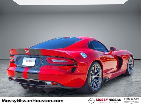 Used 2013 SRT Viper GTS w/ GTS Laguna Interior Pkg RWD image 7