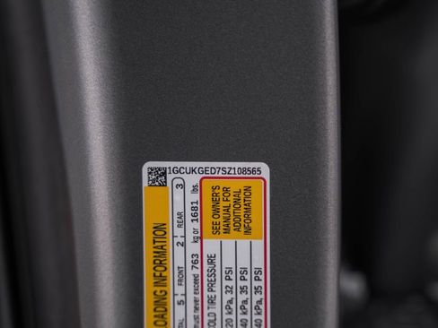 Used 2025 Chevrolet Silverado 1500 LTZ w/ Z71 Off-Road Package image 43