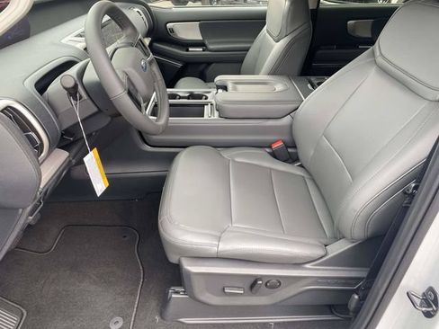 New 2026 Ford Expedition Max Active RWD image 12