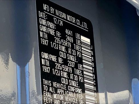 Used 2025 Nissan Rogue SL image 33