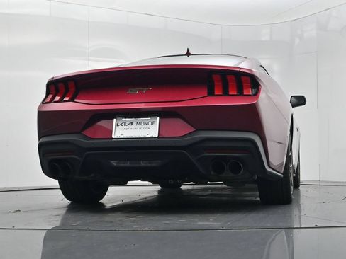 Used 2025 Ford Mustang GT Premium RWD image 42