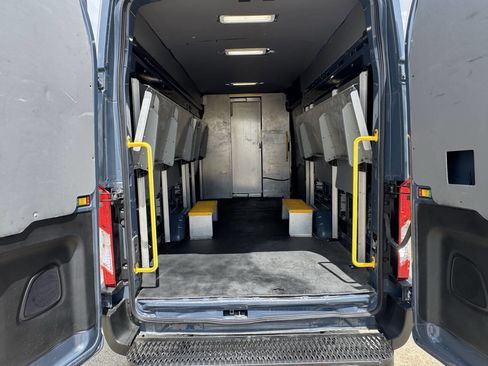 Used 2019 Ford Transit 250 148 High Roof Extended image 16