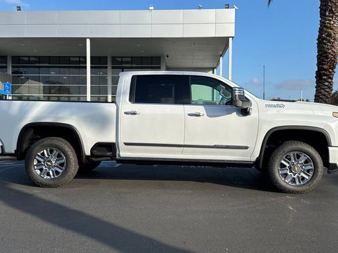 New 2026 Chevrolet Silverado 2500 High Country w/ Technology Package image 2