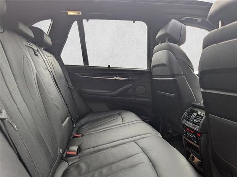 Used 2018 BMW X5 xDrive50i w/ M Sport Package image 25