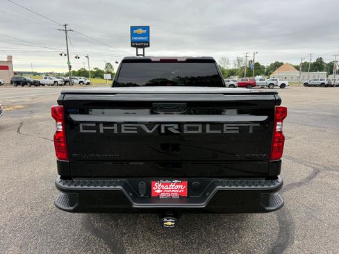 Certified 2022 Chevrolet Silverado 1500 Custom AWD/4WD image 4