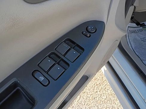 Used 2012 Chevrolet Impala LT FWD image 10