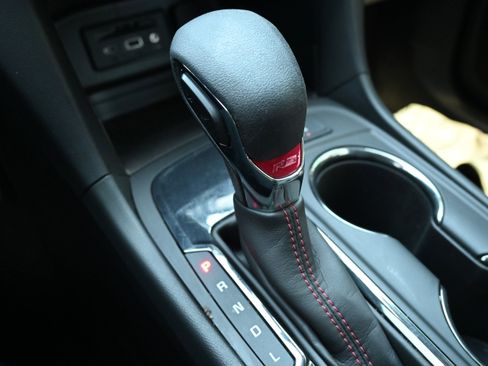 Used 2024 Chevrolet Equinox RS w/ RS Leather Package FWD image 25