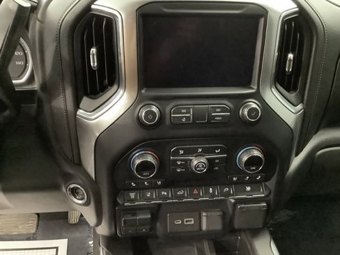 Used 2020 Chevrolet Silverado 3500 LTZ w/ LTZ Plus Package image 17