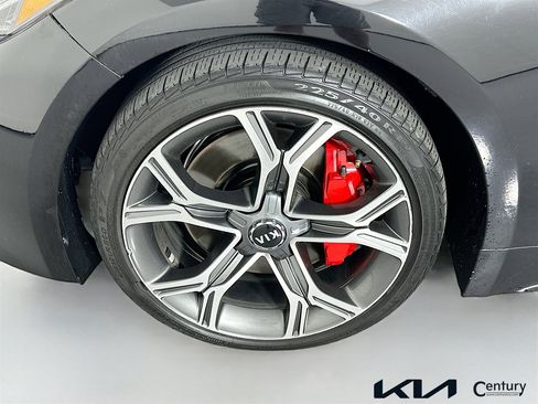 Used 2020 Kia Stinger GT image 29