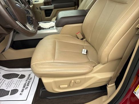 Used 2019 Ford F150 Lariat image 19