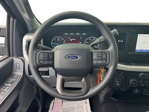 New 2025 Ford F450 XLT w/ XLT Value Package image 14
