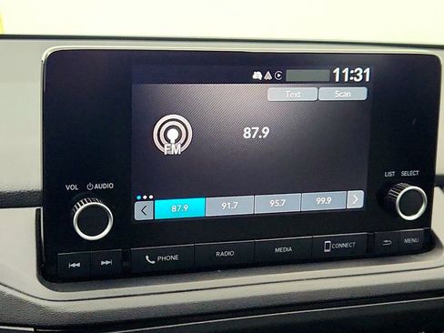 Used 2024 Honda Accord EX image 19