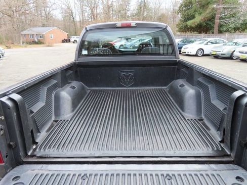 Used 2004 Dodge Dakota Sport w/ Deluxe Convenience Group image 9