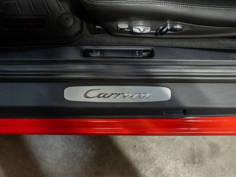 Used 2018 Porsche 911 Carrera RWD image 55